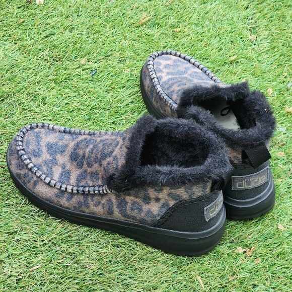 HEY DUDE DENNY - Womens Slip On - SIZE 8 - Picture 6 of 9